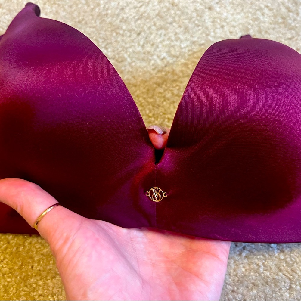 Victoria’s Secret So Obsessed Wine 36B